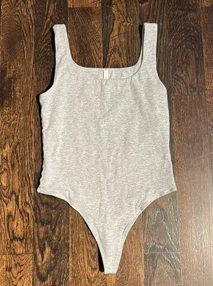 Babaton Aritzia  Bodysuit thumbnail 1