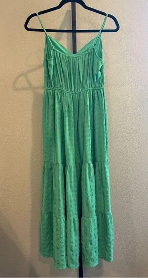 Forever 21 Tiered Midi Dress in Green Size S thumbnail 3