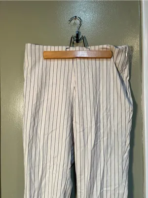 A New Day Women's Size 10 Zip Side Skinny Dress‎ Pant White Blue Gray Stripe thumbnail 2