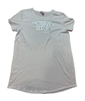 Victoria’s Secret graphic print white pajama shirt sz M/L‎ thumbnail 1