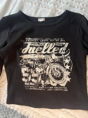 Garage Graphic Long Sleeve thumbnail 4