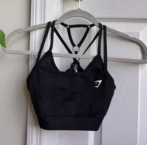 Gymshark Sports Bra thumbnail 1