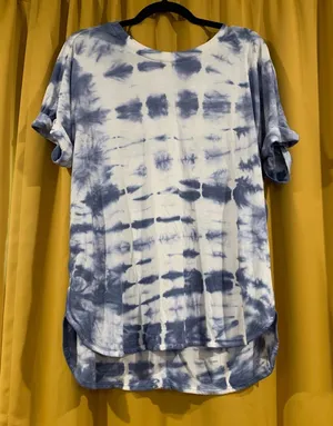 Blue & Bleach Tie Dye Plus T-shirt thumbnail 1