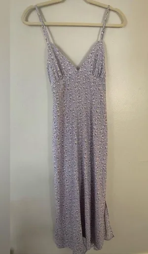 Forever 21 Spaghetti Strap Open Tie Back Purple Floral Maxi Dress Sz M thumbnail 2