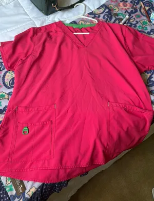 Carhartt scrub top thumbnail 1
