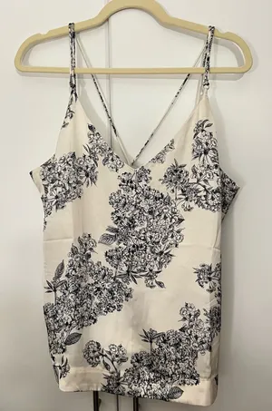 Cream Satin Toile Floral Print V Neck Strappy Blouse Tank Top NWT size medium thumbnail 1
