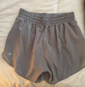 Lululemon Hotty Hot HR Short 4” Lined thumbnail 2