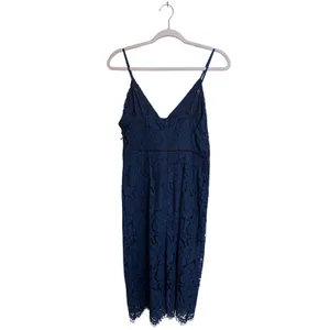 ASTR the Label Navy Blue Floral Lace Midi Dress V-Neck‎ NWT Size Large thumbnail 6