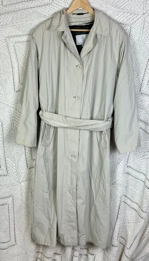 LONDON FOG Women’s Trench Coat Size‎ 14 Vintage Tan Cream Lined Belted Long thumbnail 1