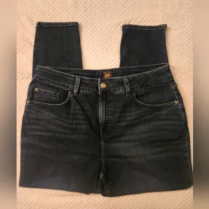 NWT Women's Lee® Legendary Mid-Rise Skinny Jeans Size 18 P thumbnail 4