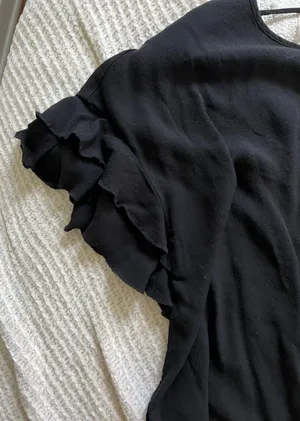 Express Black Top thumbnail 3