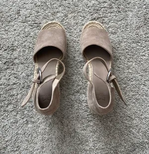 Marc Fisher Alida Espadrille Platform Wedge thumbnail 2