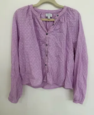 Evereve Lilac Button-Front Textured Peasant Blouse women’s size Small thumbnail 1