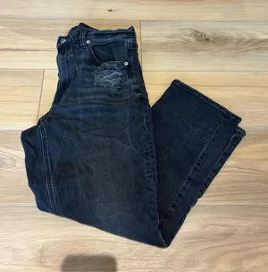 American Eagle Black Distressed Straight Leg Jeans Size 12 thumbnail 1