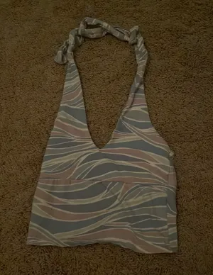 Hollister Cropped Shirt thumbnail 1