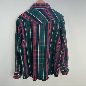 Wrangler green plaid flannel shirt thumbnail 9