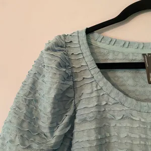 Anthropologie Blue Ruffle Puff Sleeve Blouse Bohemian Artsy Coquette Women's XS thumbnail 3