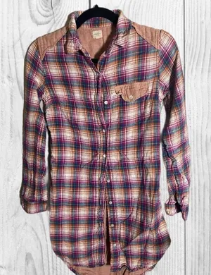Aritzia Wilfred Plaid Button-Up Shirt with Pink Accents size XS Bohemian‎ western thumbnail 1