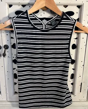 NWT Wild Fable Women’s Black White Striped Sleeveless Tank Top Size S thumbnail 1