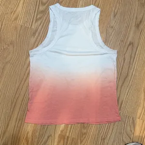 Peloton Gradient Tank in White and Pink thumbnail 3