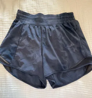 Lululemon High-Rise Hottie Hot Shorts 4 thumbnail 1