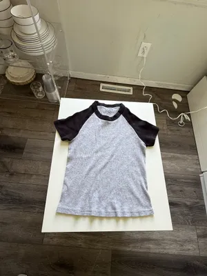 John Galt Women’s Crop Top- Size small thumbnail 3