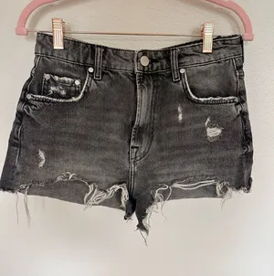 Black Zara Jean shorts thumbnail 1