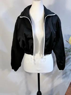 💥Polly Cropped Windbreaker Jacket Black White Zip Toggle Hem Lightweight S/M💚 thumbnail 2