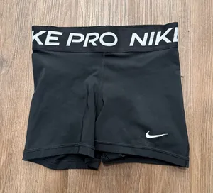 Nike Pro 3 Inch Compression Shorts Black Women Athletic Volleyball 589364-010 thumbnail 1