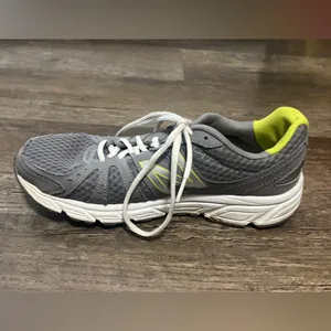 New Balance Gray Athletic Sneakers with Neon Yellow Accents thumbnail 6
