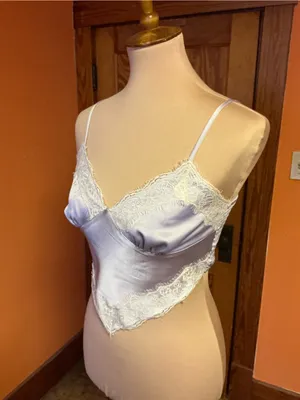 Forever 21 Y2K Inspired Satin Lace Cami Handkerchief Hem Lavender Top XS S thumbnail 10