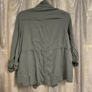 Torrid Army Green Light Weight Drape Front Anorak Top 00 Medium/10 thumbnail 2