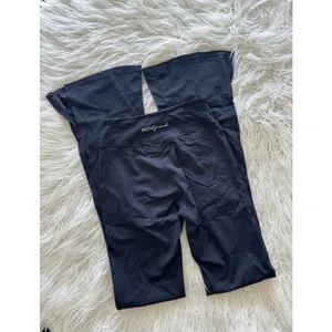 Irongrind Reborn Flared Leggings Jet Black Size Small thumbnail 3
