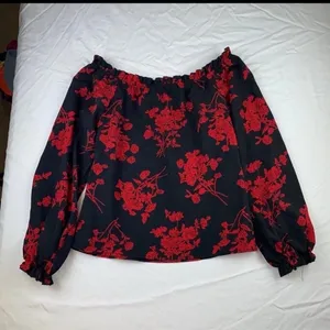NEW Blouse Black Size M thumbnail 4