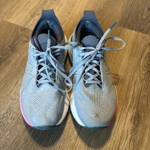 Asics Gel-Nimbus 25 Women's athletic Running Shoes Size 9.5‎ Gray thumbnail 2