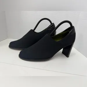 Donald J Pliner Black Stretch Crepe Block Heel Shootie Pumps size 9 thumbnail 4