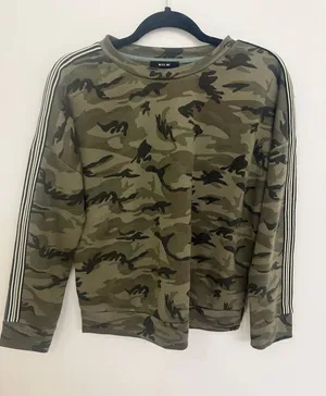 Miss Me Olive Green Camo Crewneck Sweatshirt with Stripe Sleeves thumbnail 1