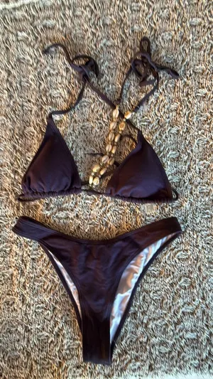 Amazon | Denim Blue Shell Detail Triangle Bikini Set | M thumbnail 1