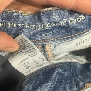 American Eagle distressed hi-rise crop 00 jeggings thumbnail 2