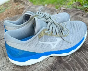 Mizuno Men's Wave Sky 4 Waveknit Size 10 thumbnail 4