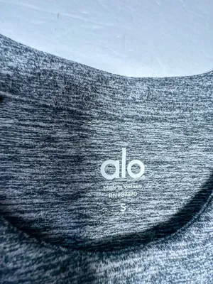 Alo Yoga Alloy Heather Mantra Long Sleeve Top Small Cutout Thumbholes Activewear thumbnail 3