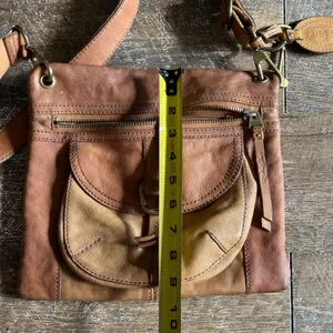 Vintage Fossil Sasha Crossbody‎ Bag Tan Cognac Pebbled Leather Brass Key thumbnail 16
