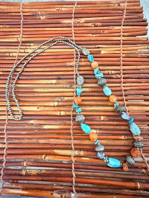 Vintage Faux Turquoise & Orange Bead Bohemian Necklace - Women's Jewelry thumbnail 3