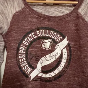 Mississippi State Bulldogs Sweatshirt Women's Large 12/14 Rivalry Threads Maroon thumbnail 2