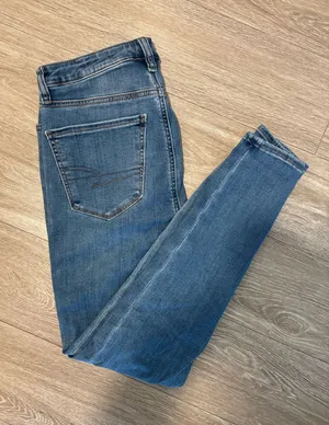 American Eagle Jeans thumbnail 1