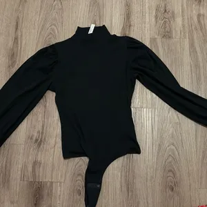 MADEWELL Ribbed Puff-Sleeve Turtleneck Bodysuit size large women’s new thumbnail 2
