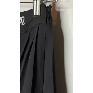 Malbon black Kate pleated A-line silhouette and built-in shorts sz 2 thumbnail 7