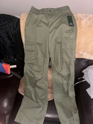 High Waisted Green Cargo Pants thumbnail 1