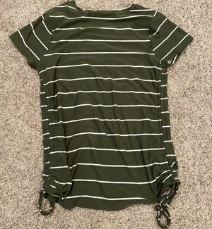 Derek Heart maternity top thumbnail 2
