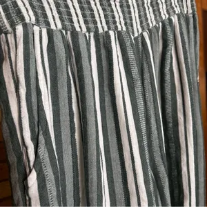 American Eagle Striped Wide Leg Flowy Pants Green & White Size Medium thumbnail 3